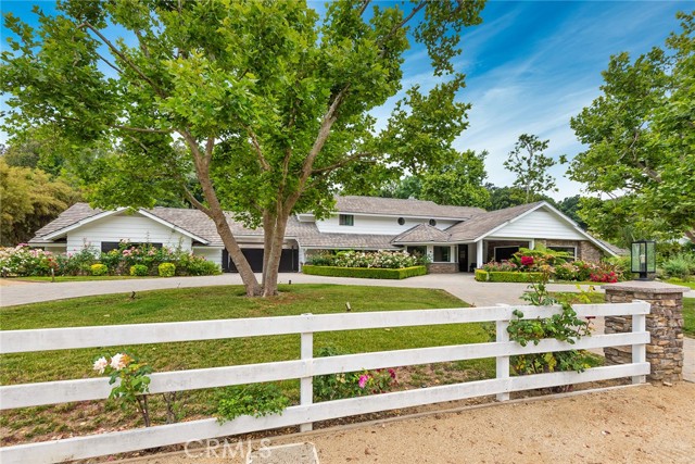 Image 3 for 24328 Bridle Trail Rd, Hidden Hills, CA 91302
