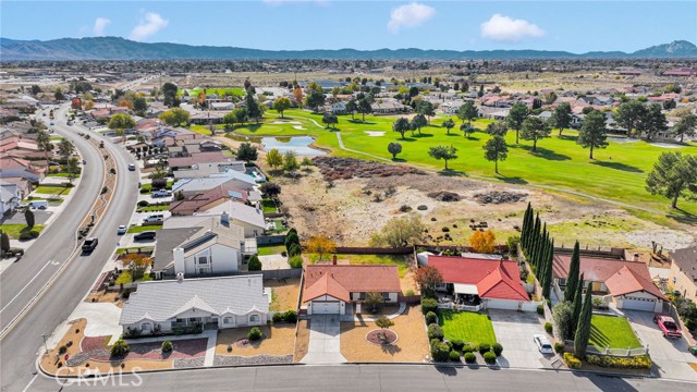 Detail Gallery Image 40 of 49 For 12710 Santa Anita, Victorville,  CA 92395 - 4 Beds | 2 Baths