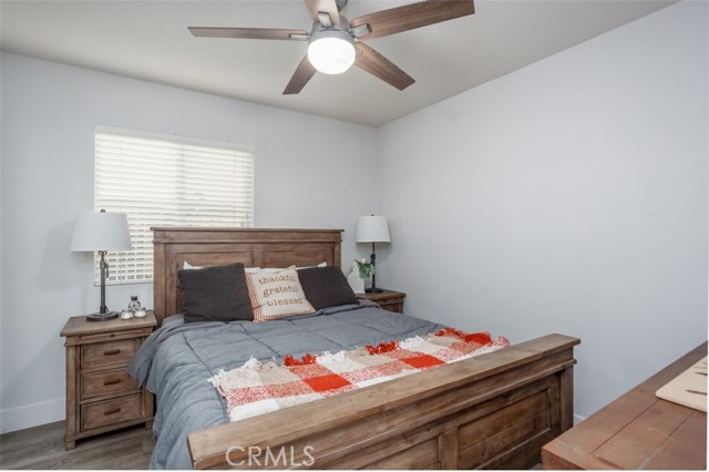 33183 Eagle Point Drive, Yucaipa CA: https://media.crmls.org/medias/59c8eda9-f721-4930-9f73-efa815d17901.jpg