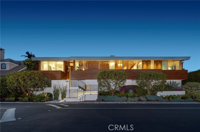 2538 Monaco Drive, Laguna Beach CA: https://media.crmls.org/medias/59ca547f-f1b9-4402-b932-c2723970153c.jpg