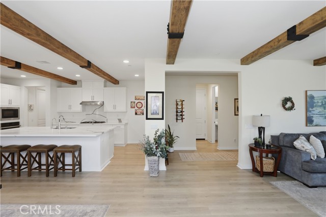 Detail Gallery Image 8 of 53 For 32375 Salvia Ln, Temecula,  CA 92591 - 3 Beds | 2/1 Baths