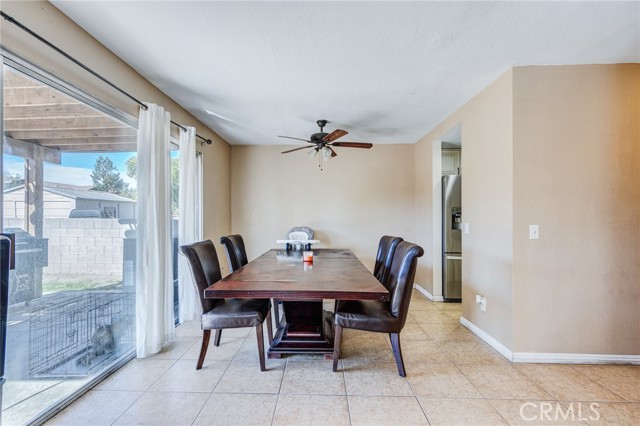 Detail Gallery Image 18 of 44 For 490 Hacienda Ave, Perris,  CA 92571 - 4 Beds | 2/1 Baths