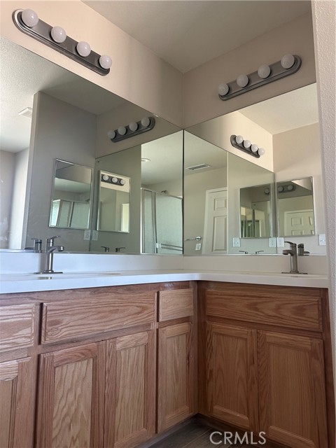 Detail Gallery Image 9 of 21 For 15073 Temecula, Apple Valley,  CA 92307 - 4 Beds | 2 Baths