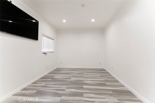 10265 Strathern Street, Sun Valley CA: https://media.crmls.org/medias/59cc28a0-f8a9-461b-b2af-c8824a54296a.jpg