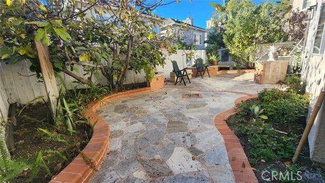 Detail Gallery Image 39 of 62 For 6 Mulholland Ct, Mission Viejo,  CA 92692 - 4 Beds | 2/1 Baths