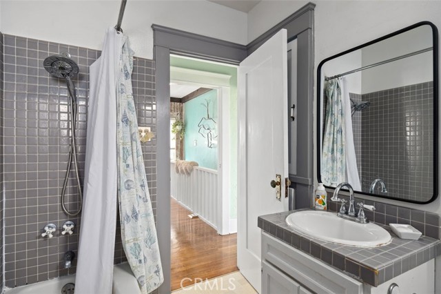 509 Francisca Avenue, Redondo Beach, California 90277, 2 Bedrooms Bedrooms, ,1 BathroomBathrooms,Residential,Sold,Francisca,PV22057057
