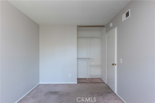 Detail Gallery Image 28 of 40 For 2346 Hayes Ave, Long Beach,  CA 90810 - 4 Beds | 2 Baths