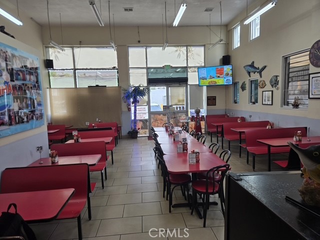 1465 3RD ST, Los Angeles CA: https://media.crmls.org/medias/59cdd367-6c4e-4082-b244-20b8d8540fcc.jpg