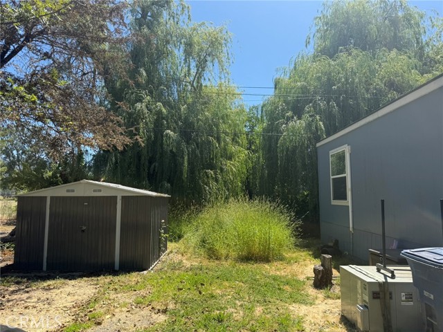 375 State 20 E Highway, Upper Lake CA: https://media.crmls.org/medias/59cdfa57-a57a-4a3f-b19b-ec7c2e924b14.jpg