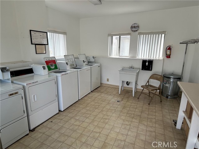 Detail Gallery Image 28 of 28 For 525 Gilbert St #115,  Anaheim,  CA 92801 - 1 Beds | 1 Baths