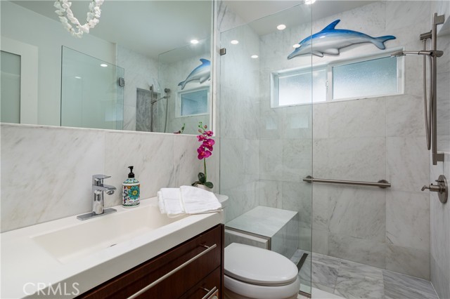 Detail Gallery Image 21 of 33 For 2012 Baja, Newport Beach,  CA 92660 - 3 Beds | 2 Baths