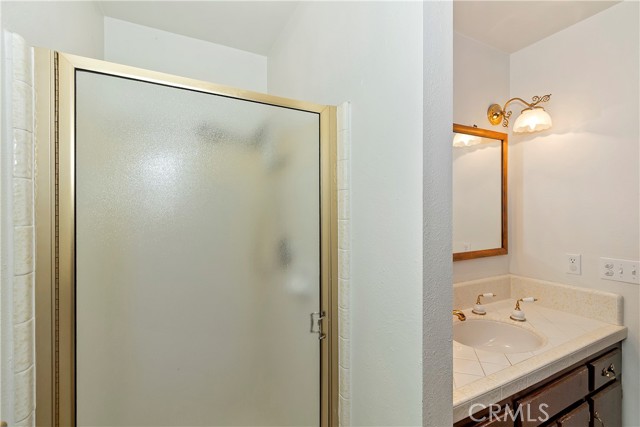Detail Gallery Image 24 of 56 For 701 Zurich Dr, Lake Arrowhead,  CA 92352 - 3 Beds | 3 Baths
