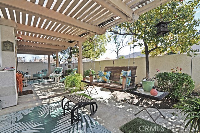 5976 Spanish Trail, Banning CA: https://media.crmls.org/medias/59cefe6c-8ac1-4c6c-9b44-a85e39ffcd66.jpg