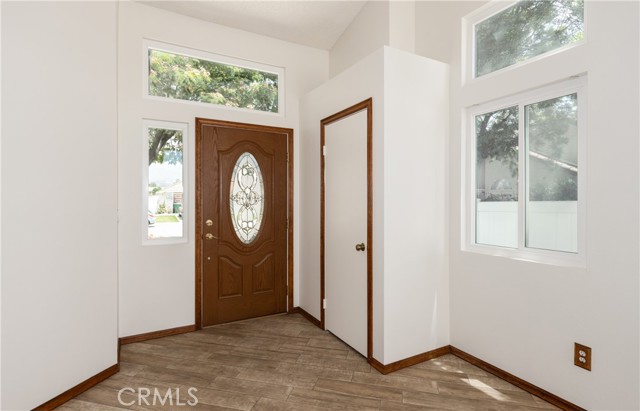 655 Shasta Way, Beaumont CA: https://media.crmls.org/medias/59cf7f25-a669-4f3f-9109-d5bf9ea1b8b9.jpg