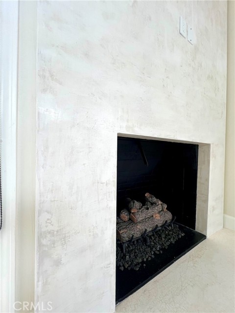 Detail Gallery Image 5 of 28 For 4100 Shorecrest Ln, Corona Del Mar,  CA 92625 - 2 Beds | 1 Baths