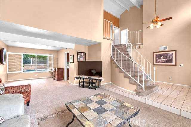 19873 Calle Granada, Walnut CA: https://media.crmls.org/medias/59d02005-f421-493b-8e43-1434e3869ca6.jpg