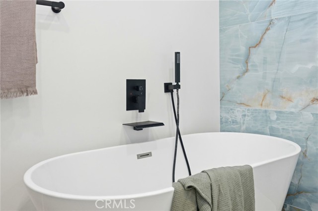 Detail Gallery Image 22 of 35 For 1307 N Avon, Burbank,  CA 91505 - 3 Beds | 2 Baths