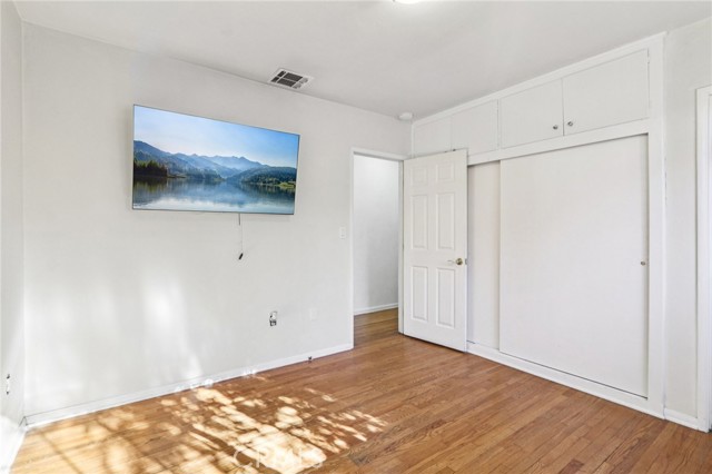 Detail Gallery Image 26 of 39 For 10509 Silverton, Tujunga,  CA 91042 - 4 Beds | 3 Baths