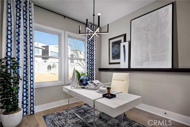 Detail Gallery Image 12 of 15 For 113 Apron, Irvine,  CA 92618 - 5 Beds | 5 Baths