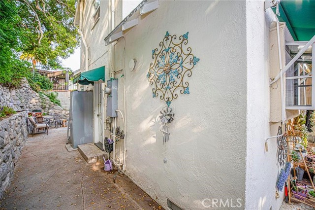 Detail Gallery Image 43 of 44 For 2313 Hollister, Glendale,  CA 91206 - 3 Beds | 2 Baths