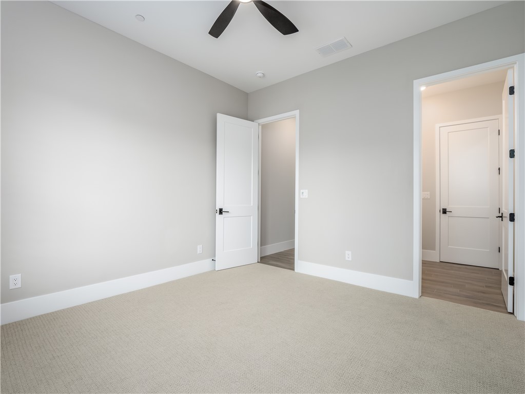 Detail Gallery Image 41 of 64 For 2315 W Dovewood Ln, Fresno,  CA 93711 - 5 Beds | 3/1 Baths