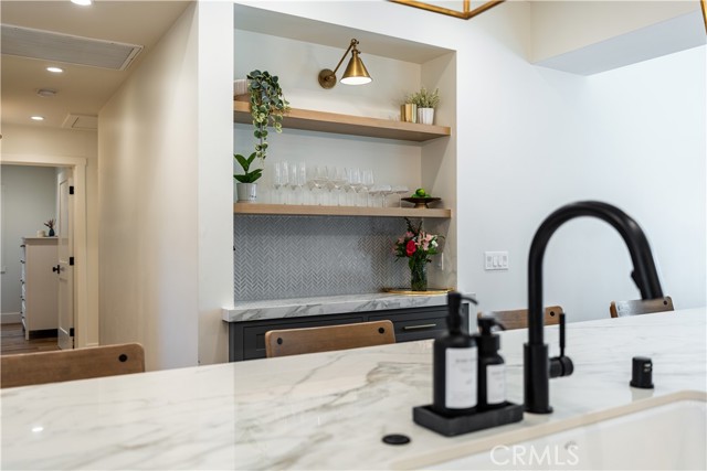 Detail Gallery Image 8 of 48 For 2080 Orange Ave, Costa Mesa,  CA 92627 - 3 Beds | 2 Baths