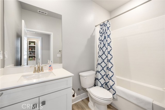 Detail Gallery Image 32 of 45 For 1460 W Sunrise Ln, San Pedro,  CA 90732 - 4 Beds | 3/1 Baths