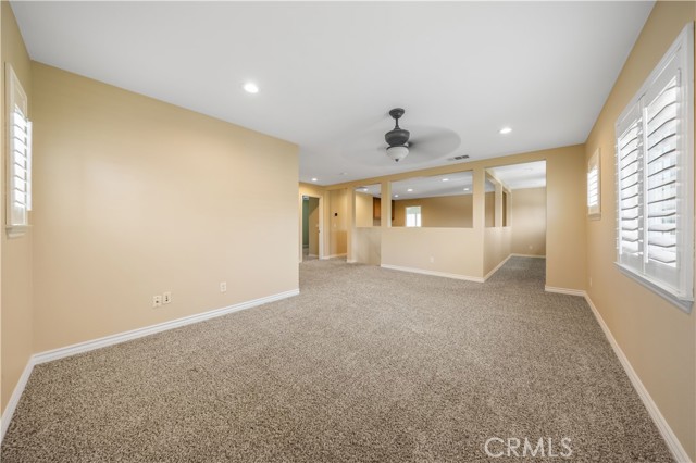 Detail Gallery Image 17 of 29 For 12430 Breeze Ln, Corona,  CA 91752 - 4 Beds | 3 Baths