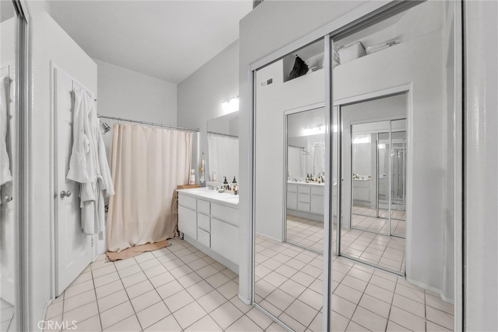 MLS #OC25254293 image #21