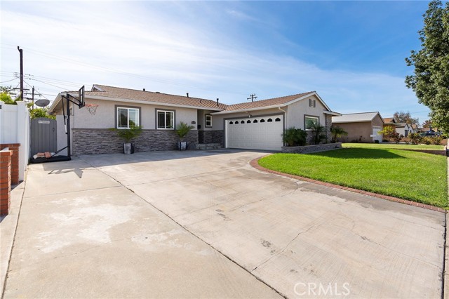 Image 3 for 2110 W Willow Ave, Anaheim, CA 92804