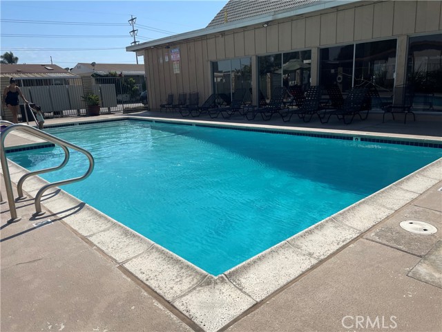 Detail Gallery Image 17 of 19 For 3101 S Fairview St #138,  Santa Ana,  CA 92704 - 3 Beds | 2 Baths