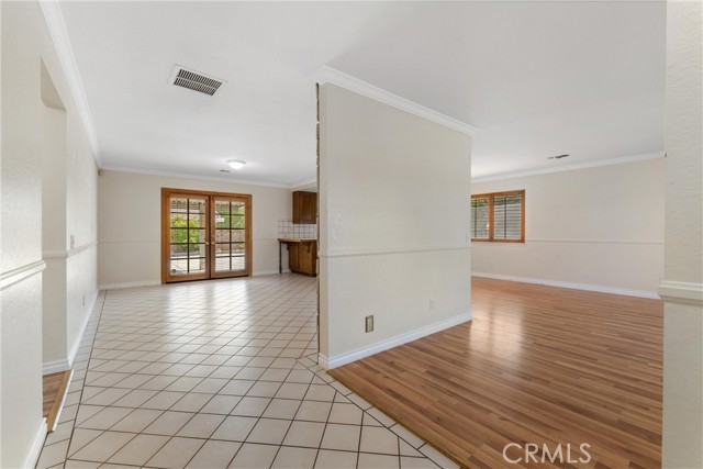 Detail Gallery Image 2 of 17 For 478 Fantasy St, Palmdale,  CA 93551 - 3 Beds | 2 Baths