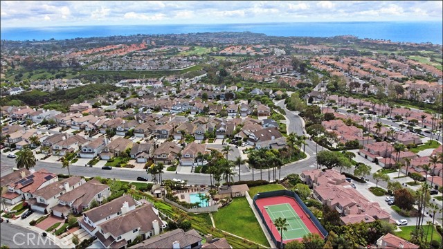 23962 Lanteen Circle, Laguna Niguel CA: https://media.crmls.org/medias/59d51cdb-a9c3-4fad-817b-e600e41a2d90.jpg