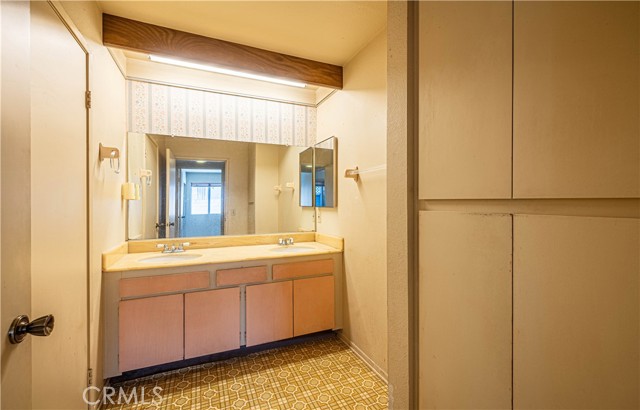 Detail Gallery Image 18 of 36 For 1432 W 227th St #2,  Torrance,  CA 90501 - 2 Beds | 1 Baths