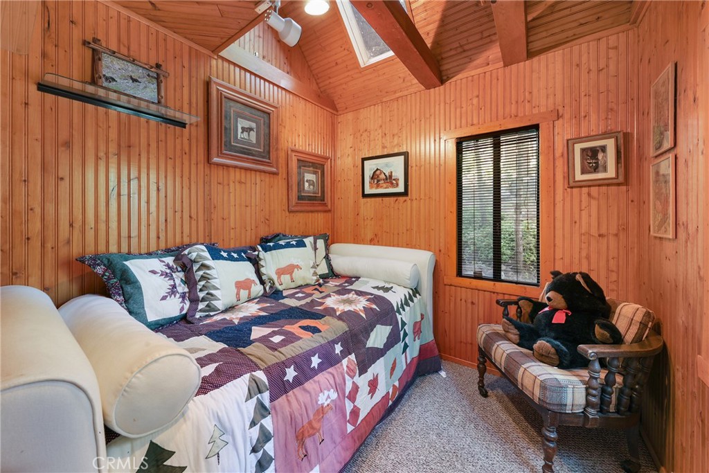 https://media.crmls.org/medias/59d65e37-4e8e-45b9-b59e-f9a9c3c1bcad.jpg?preset=X-Large