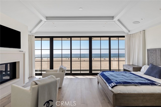 2428 The Strand, Hermosa Beach CA: https://media.crmls.org/medias/59d680c4-755c-4921-949e-268851685069.jpg