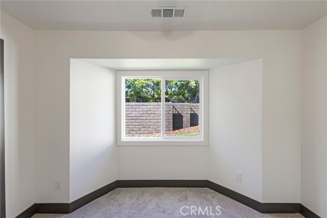 112 Acacia Avenue, Oroville CA: https://media.crmls.org/medias/59d6a5d1-7e1c-49dc-b3e8-e207b06c8c1c.jpg