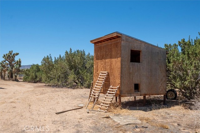 2056 W Avenue O, Palmdale CA: https://media.crmls.org/medias/59d6e8f2-a154-4e95-9cb2-021da708783e.jpg