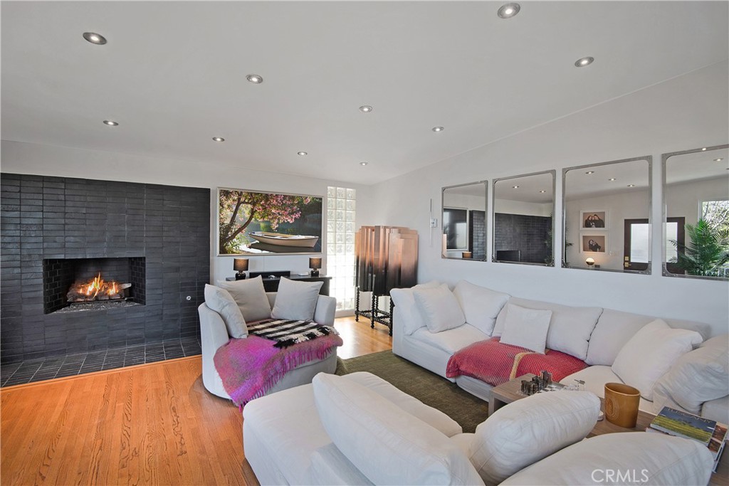 3721 Glenridge DriveSherman Oaks img 15