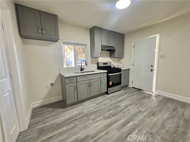 Detail Gallery Image 31 of 44 For 6576 Lorena Ave, Jurupa Valley,  CA 91752 - 5 Beds | 3/1 Baths