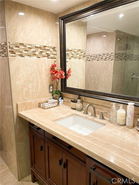 10016 Sophia Avenue, North Hills CA: https://media.crmls.org/medias/59d77e68-c9be-4367-9e75-2dc86cb40242.jpg