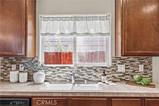 Detail Gallery Image 9 of 36 For 263 Spruce St #B,  Arroyo Grande,  CA 93420 - 3 Beds | 2/1 Baths