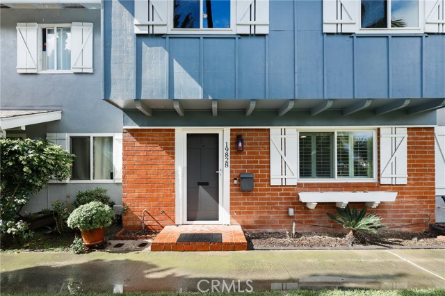 Detail Gallery Image 2 of 37 For 19828 Margate, Huntington Beach,  CA 92646 - 3 Beds | 1/1 Baths