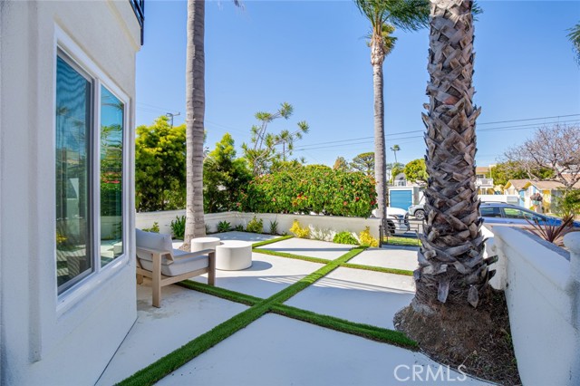 Detail Gallery Image 31 of 40 For 204 Geneva Ave, Huntington Beach,  CA 92648 - 4 Beds | 4/1 Baths