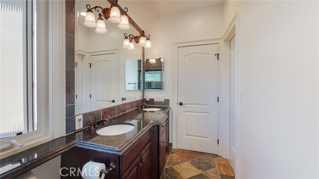 Detail Gallery Image 58 of 75 For 1102 Slauson Ln, Redondo Beach,  CA 90278 - 5 Beds | 4 Baths