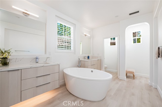Detail Gallery Image 6 of 51 For 3 Oroville, Irvine,  CA 92602 - 4 Beds | 3 Baths