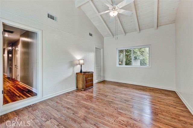Detail Gallery Image 15 of 28 For 508 Green Acre Dr, Fullerton,  CA 92835 - 4 Beds | 2/1 Baths