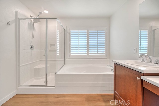 7868 Sea Salt Avenue, Fontana CA: https://media.crmls.org/medias/59dbfa48-d57d-4181-b658-dd81d1a3da82.jpg