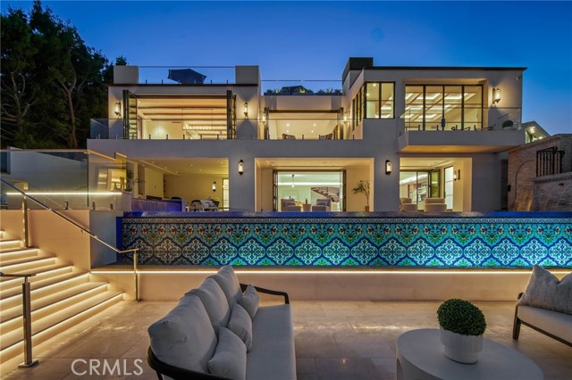 Detail Gallery Image 73 of 75 For 112 Kings Pl, Newport Beach,  CA 92663 - 6 Beds | 7/1 Baths