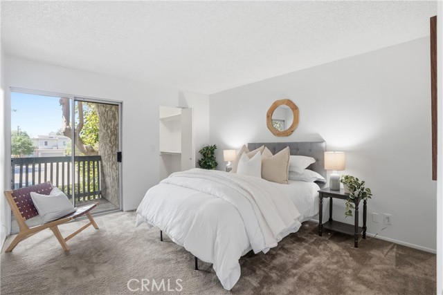 Detail Gallery Image 14 of 27 For 576 N Bellflower #310,  Long Beach,  CA 90814 - 2 Beds | 2 Baths